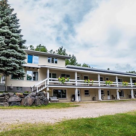 Maple Ridge Resort Michigamme 外观 照片